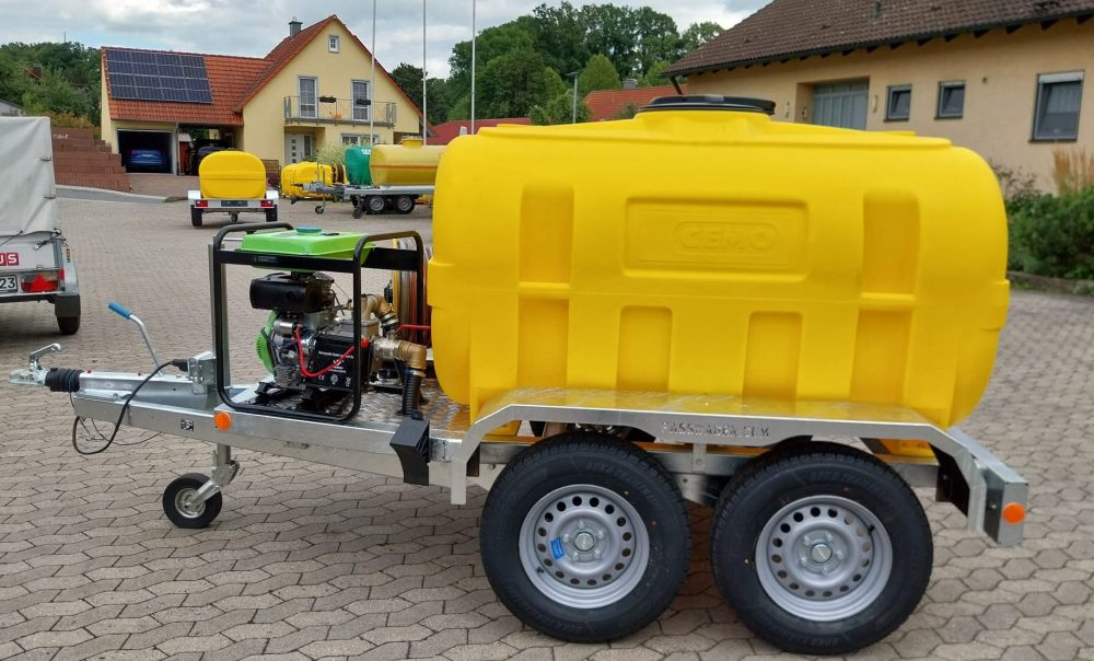 Wasserfass Anhänger mit 2000 Liter-Tank - Produktbild 1